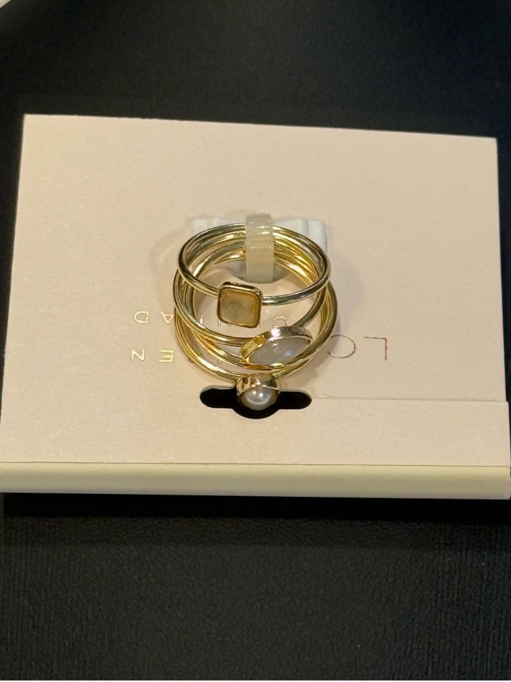 4 Stackable Rings - Picture 3 of 3